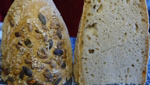 Pan de semillas Celikatessen