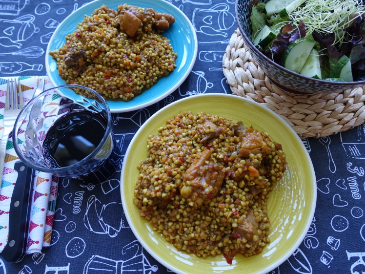 Trigo sarraceno con verduras y pollo de corral