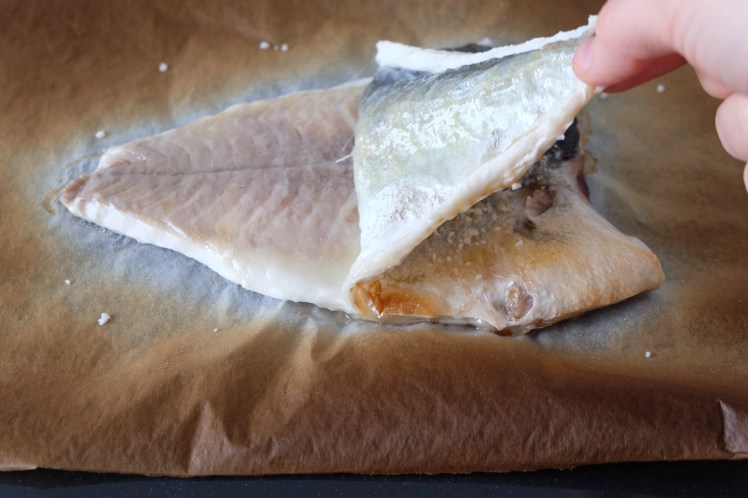 dorada rápida al horno con vinagreta de nueces y naranja