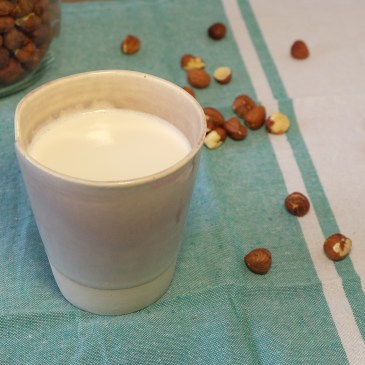 leche avellanas tostadas