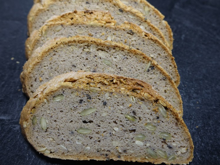 Pan 100% trigo sarraceno y semillas