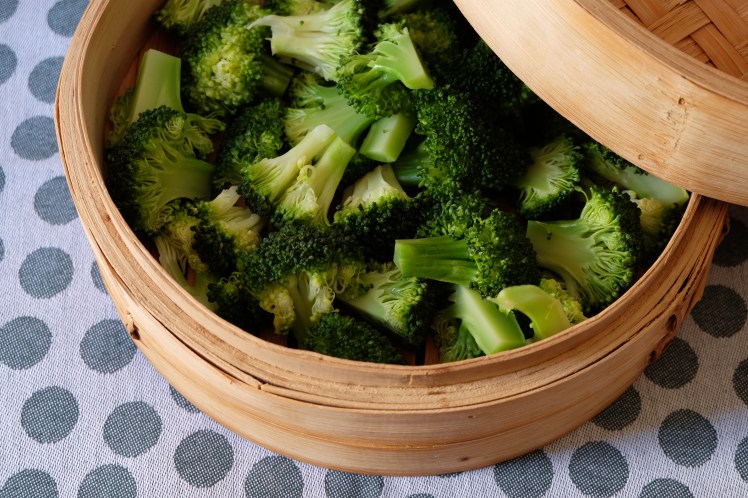 brócoli al vapor