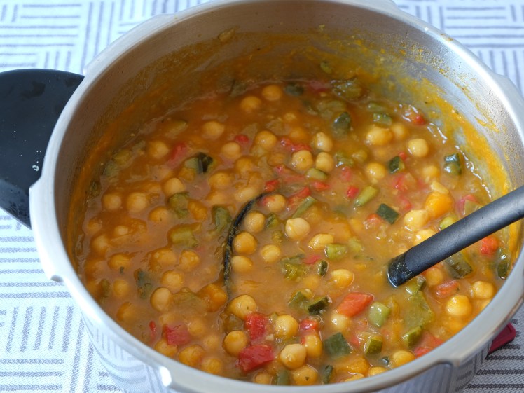Garbanzos con verduras