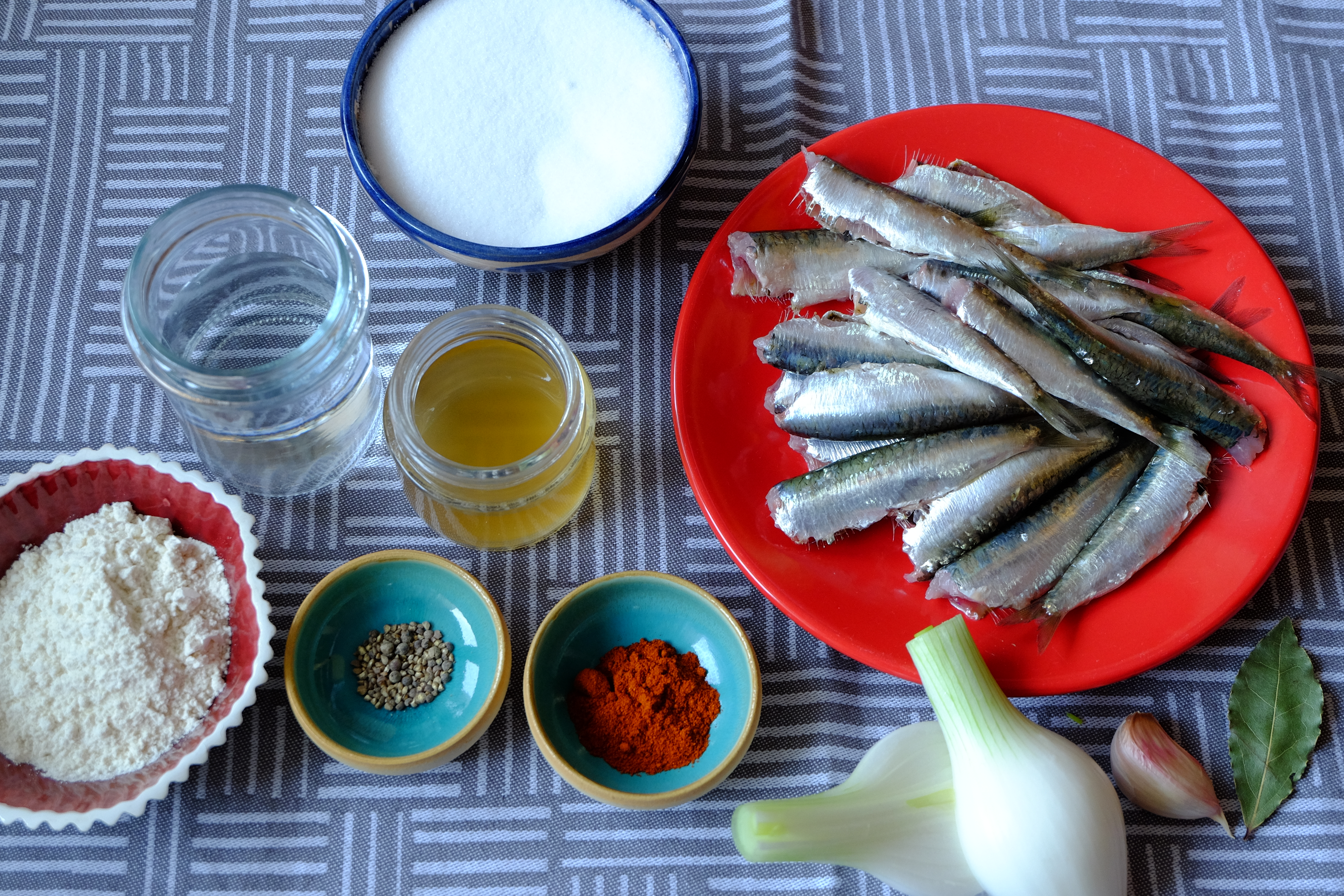 Sardinas en escabeche