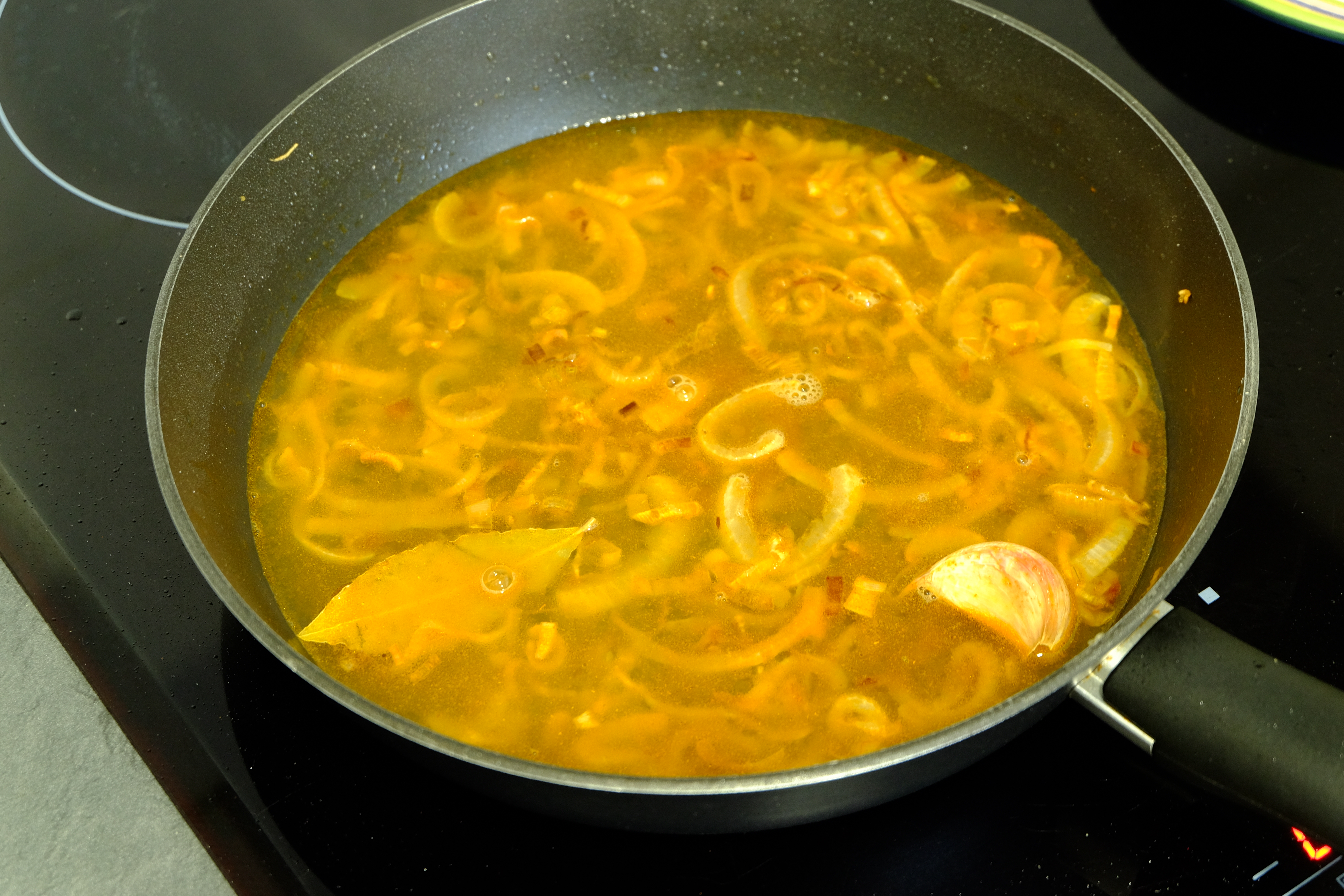 Sardinas en escabeche