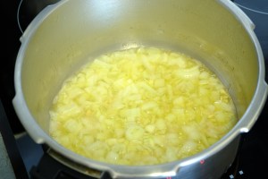carne guisada con verduras y setas