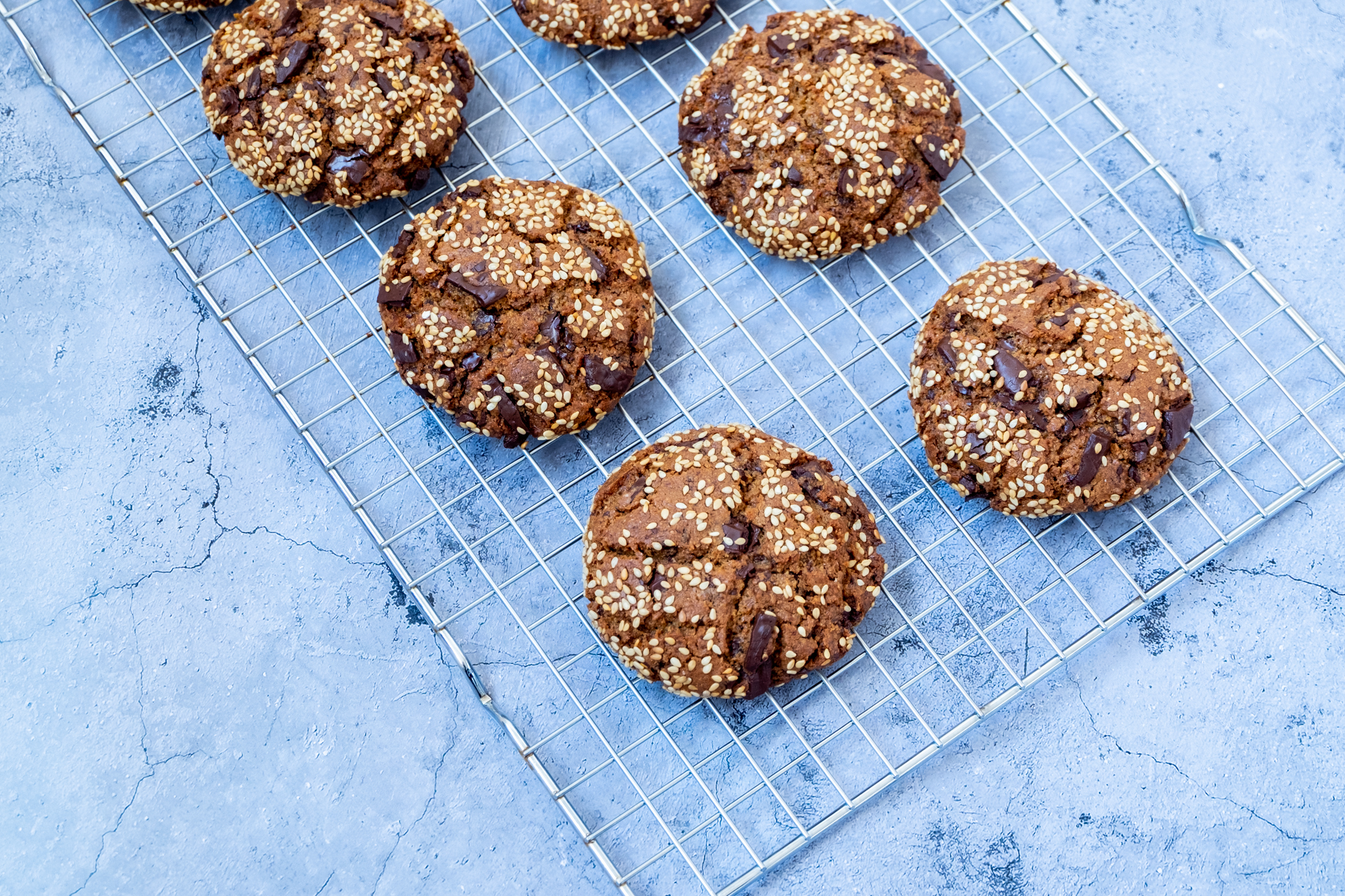 galletas de tahini, chocolate y centeno