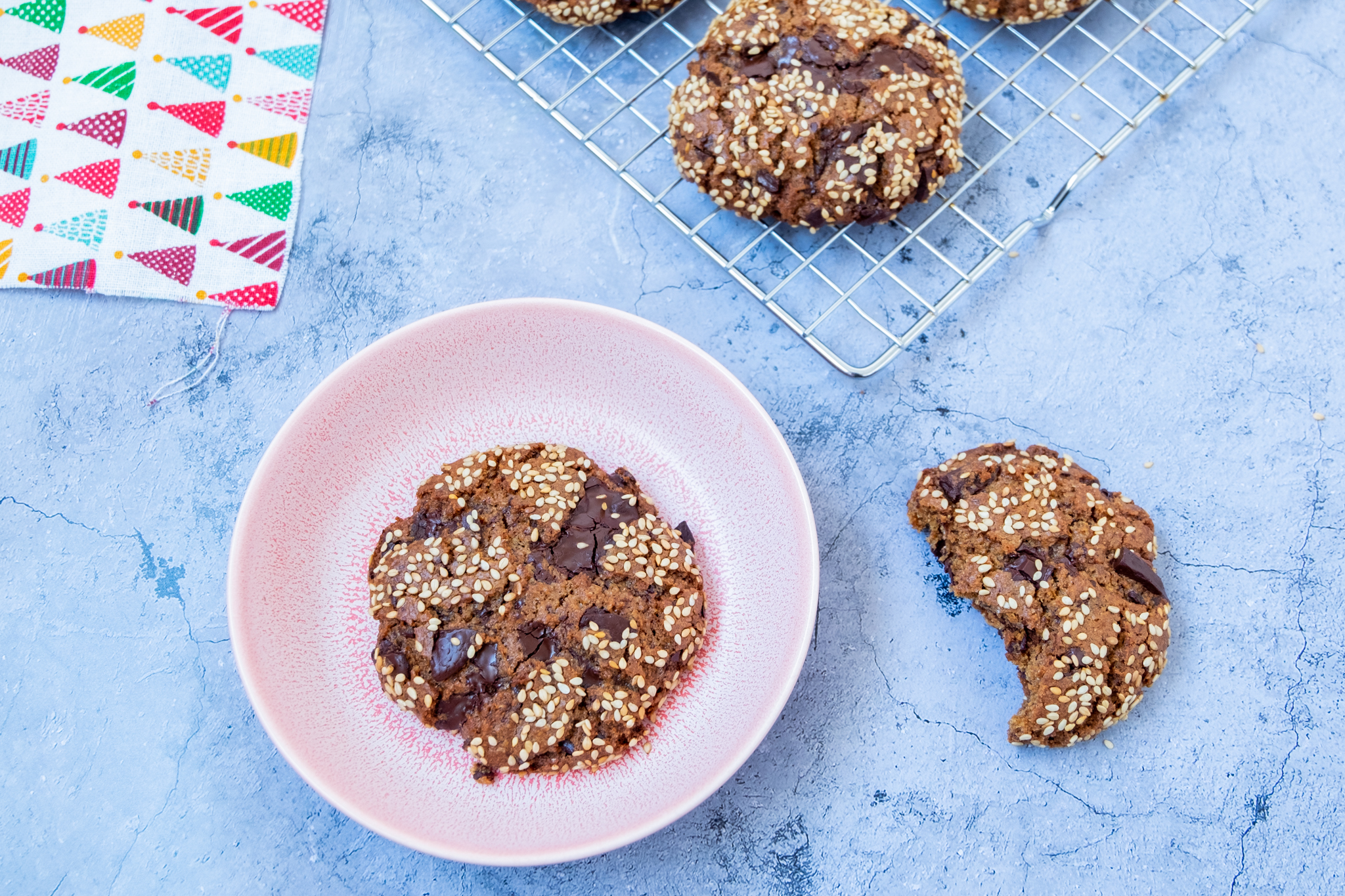 galletas de tahini, chocolate y centeno